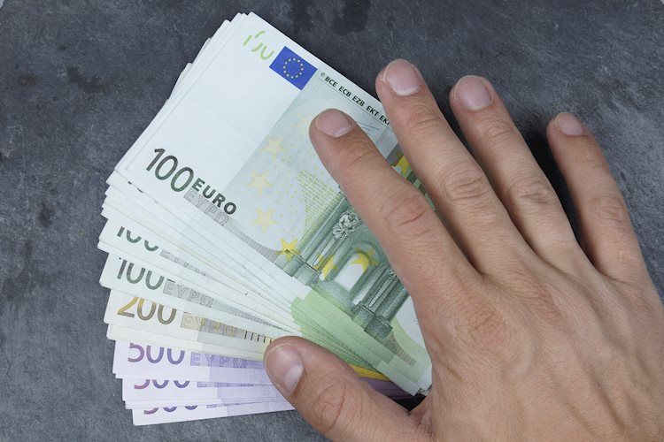 歐元兌美元依然脆弱 - 荷蘭國際集團